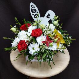 Conejito con flores