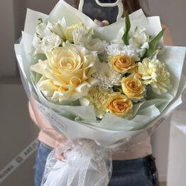 AMOUR FLORA