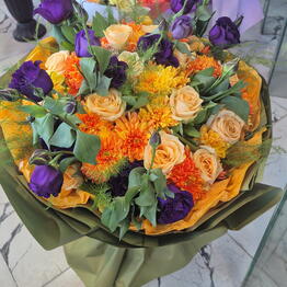 Lotus Flowers and Gifts