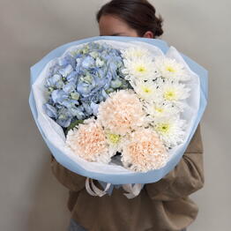 Azari Flowers