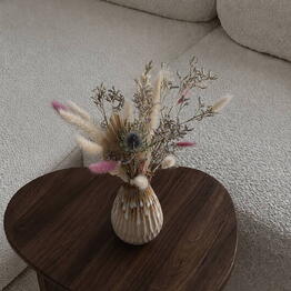 Lavela Flowers