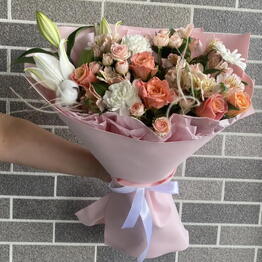 Весенний цветок 🌷