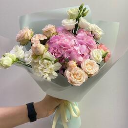  Love is Flower