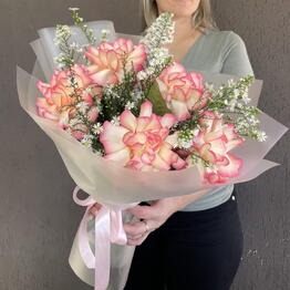 Floristicheskaya masterskaya Lary Karban