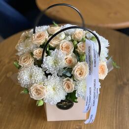 KOMPLIMENT FLOWERS