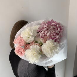 La Luna Flowers