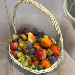 Fruit basket