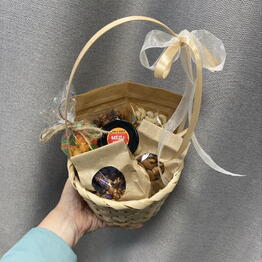“YourSelf” flowers and gifts