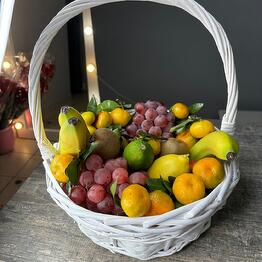 Fruit basket