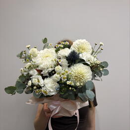 ЦВЕТЫ МАНЯТ flowers shop