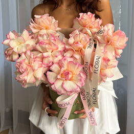 FLORAL DOSTYK