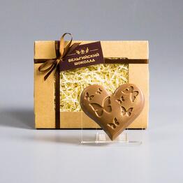 ESTATUILLA DE CHOCOLATE "CORAZÓN CON MARIPOSAS"