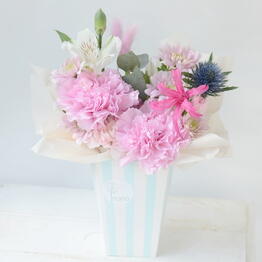 Mono_flowers_story