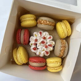 TYVIS_PASTRY