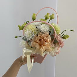 Bloom flowers
