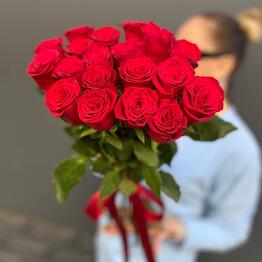J. FLO Flowers