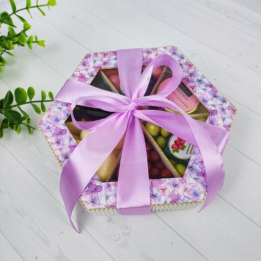 Gift set of nuts/ gift