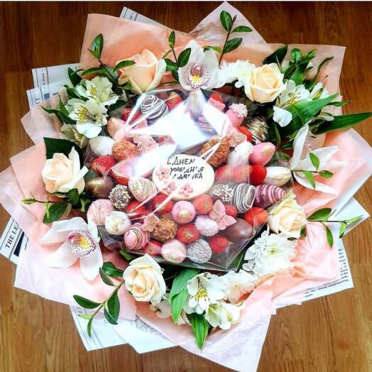 Felicitaciones florales y de fresa 🍓 🌸 
