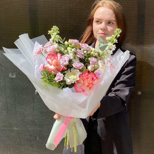Sensual chic bouquet