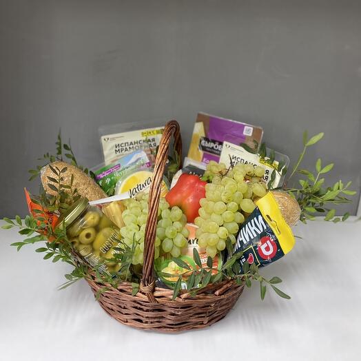 Корзина с продуктами