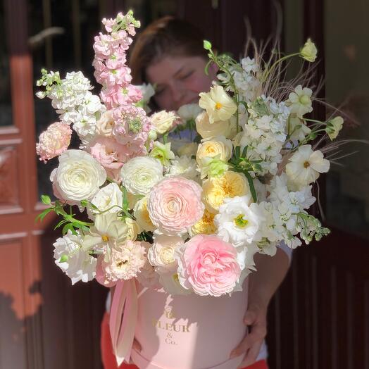 Цветы в коробке🌸🌿