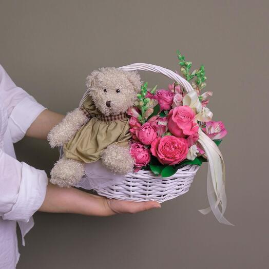 Цветочная корзинка Топтыжка медвежонком с живыми цветами 🦄🐣🧸