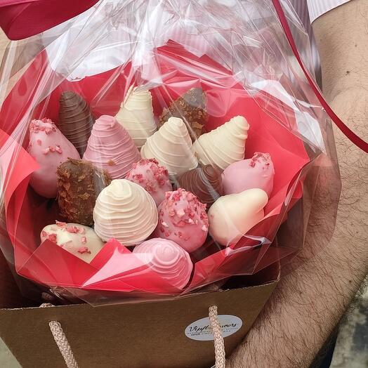 Ramo de fresas en chocolate 15 bayas amor♥️