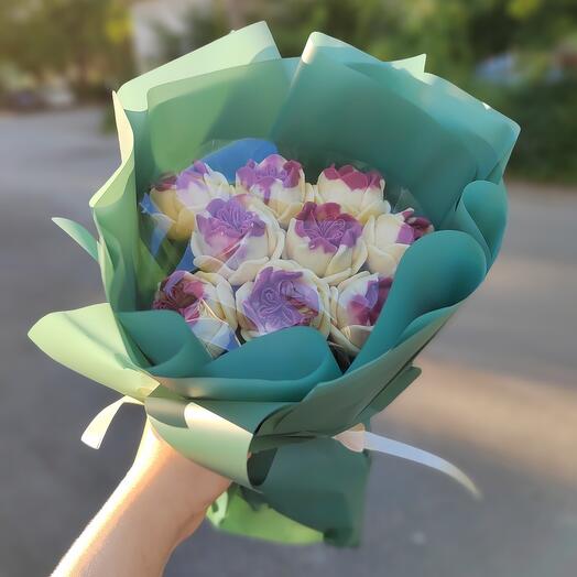 Шоколадные пионовидные розы 9 шт в подарок маме, дочке, жене