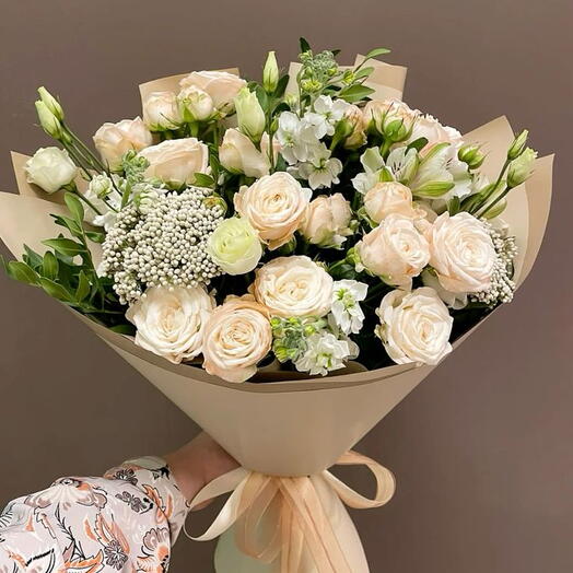 Cream Roses Bouquet