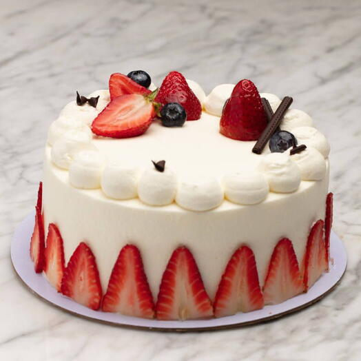 Strawberry Short Cake - Luscious Strawberry Flavor with Fluffy Frosting