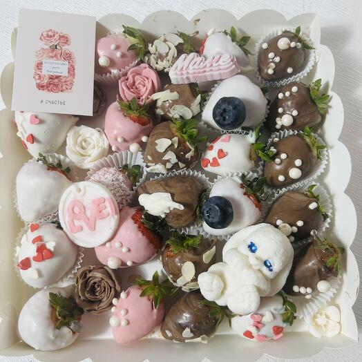 Клубника в шоколаде с зайкой 🍓🍫