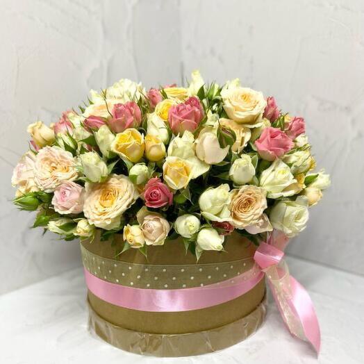 Коробка кустовых роз для любимой мамочке с большим сердцем 💝💝💝