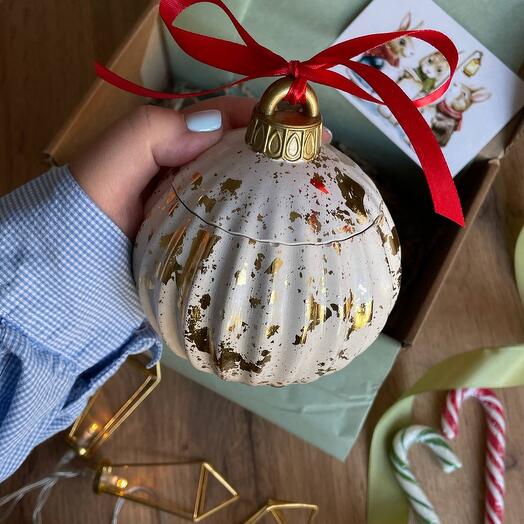 Ароматизированная свеча новогодняя «Ёлочный шар». Christmas