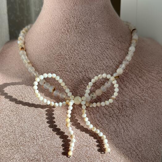 Колье из агата