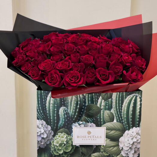 Red Roses Flower Bouquet  With black and Red Wrapping (L)