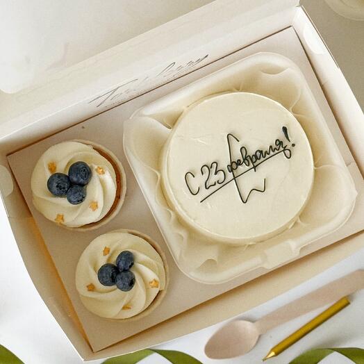 Набор бенто торт и 2 капкейка подарок на 23 февраля