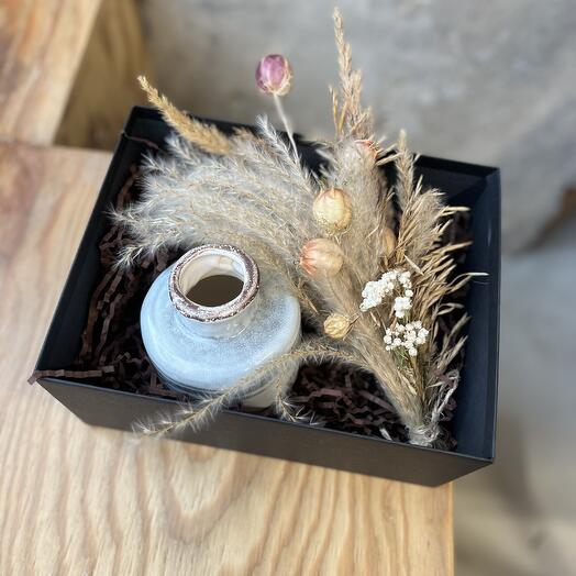 Подарочный набор с вазой и сухоцветами
