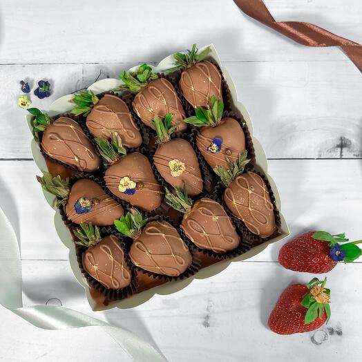 Клубника в шоколаде  Подарок Сладкий подарок  (9-12🍓)