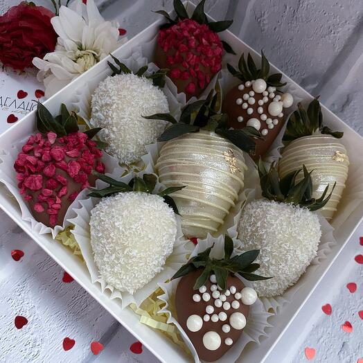 Клубника в шоколаде 9 шт 🍫
