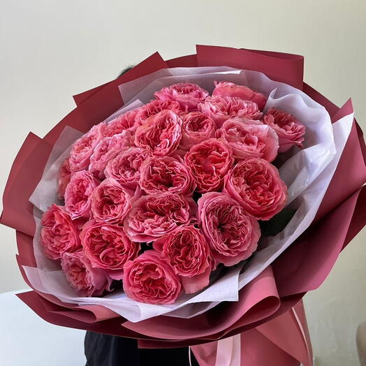 Пионовидная роза pink expression