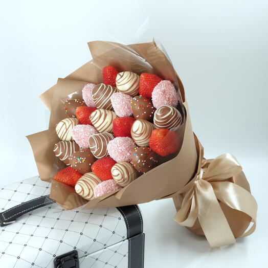 Букет из клубники в шоколаде,  400гр, "Лига "