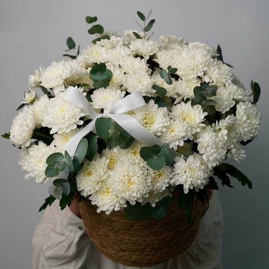 Корзина хризантем
