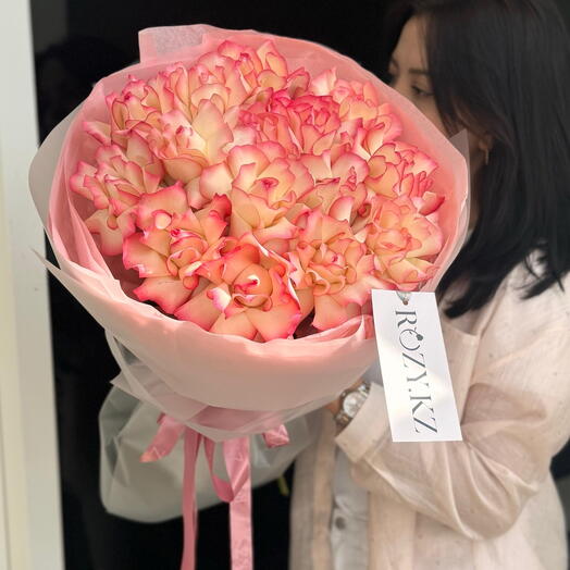 Букет из 15 французских роз