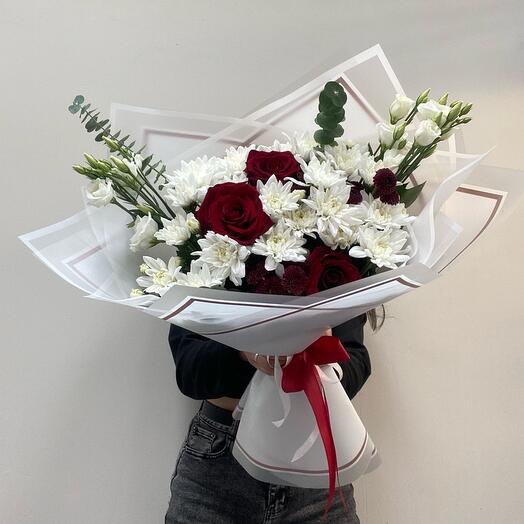 Страстный поцелуй 💋
