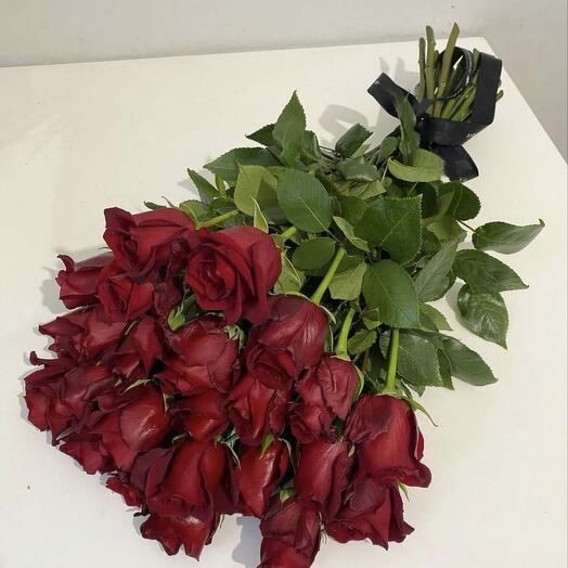 Розы 24 шт Траурный букет