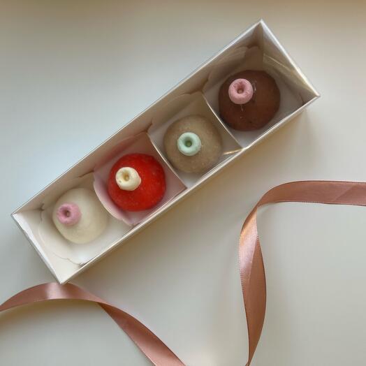 Муссовое пирожное Моти