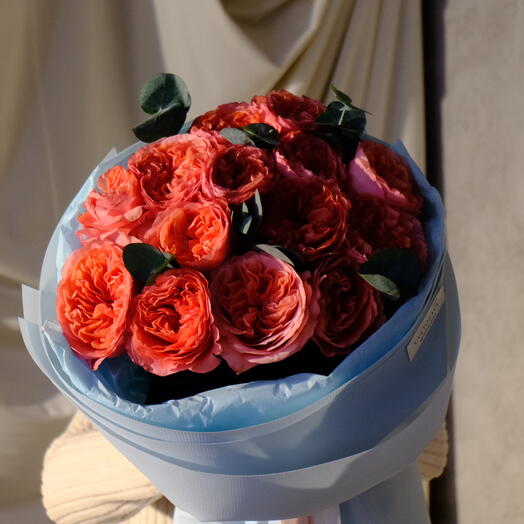 Букет из шикарны пионовидных роз 😍