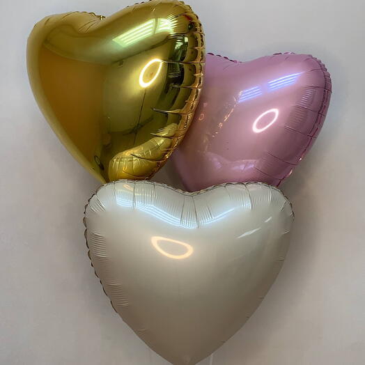 Три больших сердца