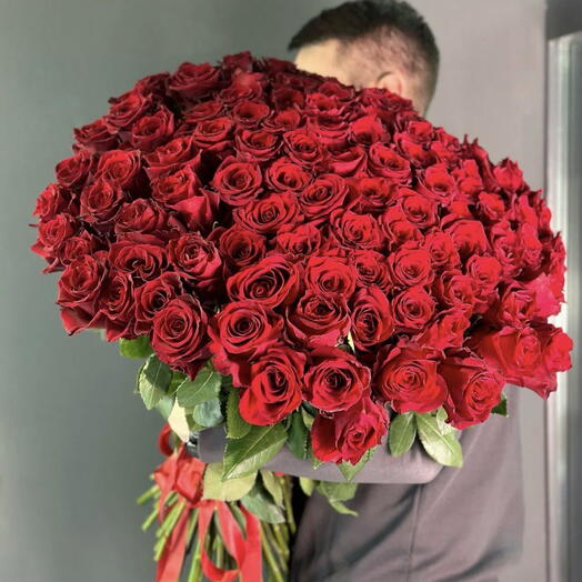 Букет из 101 розы