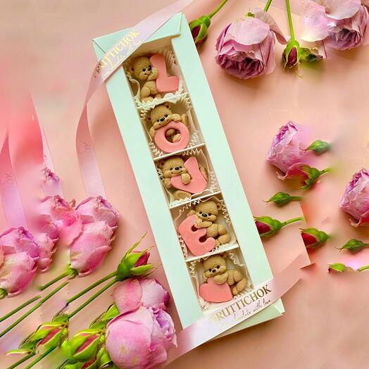 Шоколадный набор LOVE